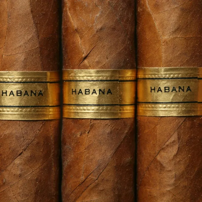 Lighting Up Havana: The Definitive Guide to the Cigar Capital of the World